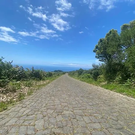 Cantinho Do Cruzeiro * Lajes